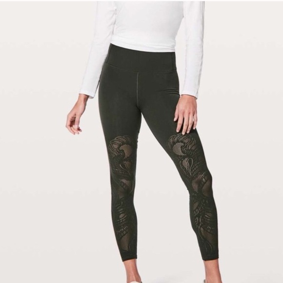 lululemon athletica Pants - Lululemon Reveal Yoga Tight